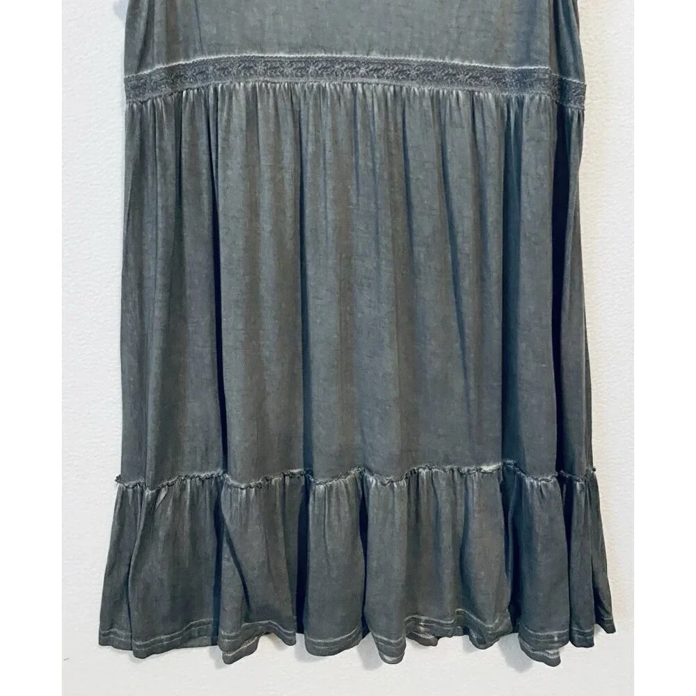 Umgee Dress Womens Large Gray Distressed Crochet Trim Lace Up Back Ruffle Hem - Picture 3 of 6